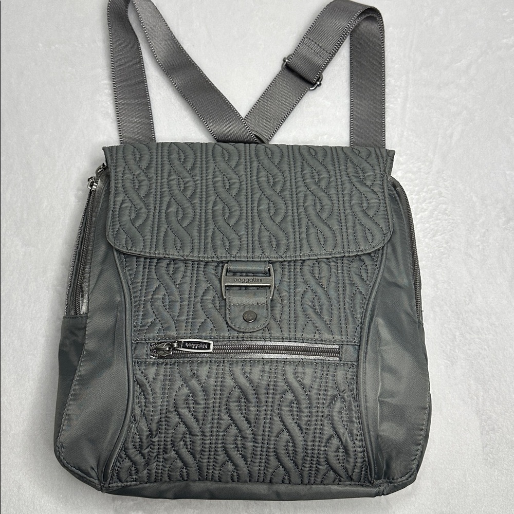 Baggallini Gray Quilted Backpack